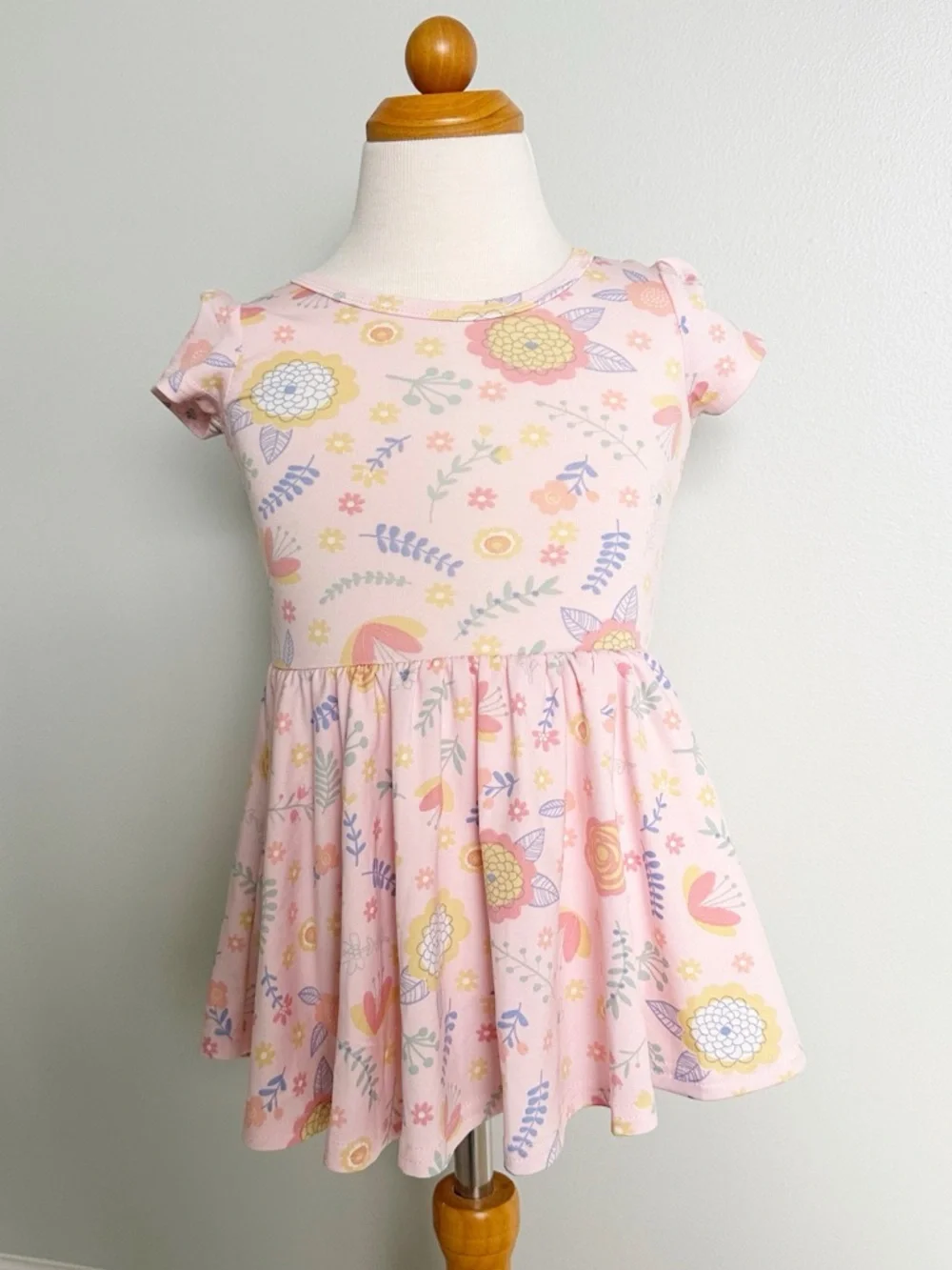 Dot Dot Smile :D Pink Floral Hydrangea Classic Cap Sleeve Twirl Dress